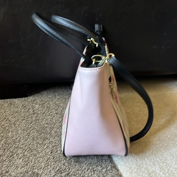 Luv by Betsey Johnson Pink Flowers and Black Purse Satchel - Picture 3 of 9
